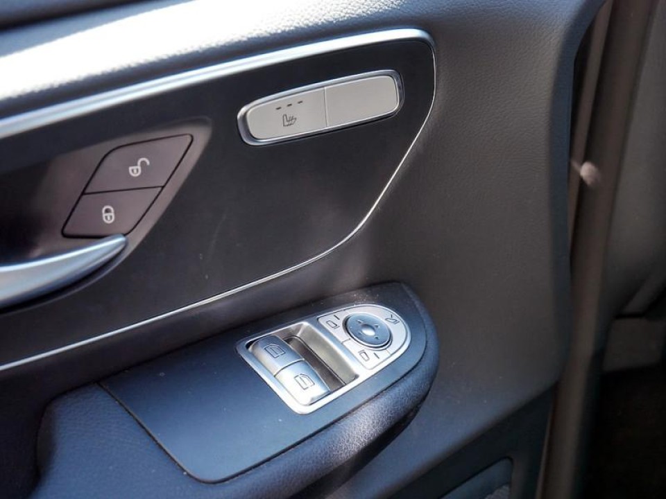 Mercedes-Benz V 250d Long AMG Line - foto 14