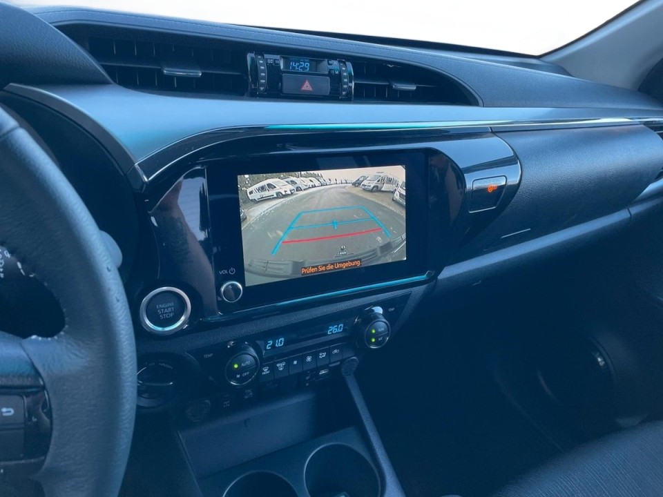 Toyota Hilux 2.4D Comfort - foto 13