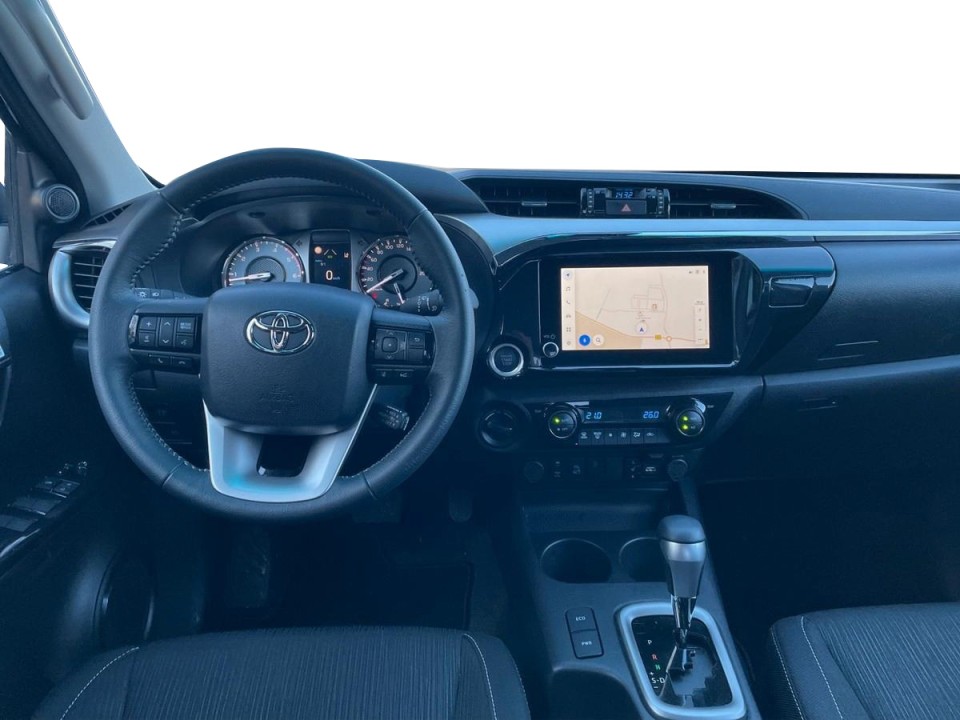 Toyota Hilux 2.4D Comfort - foto 9