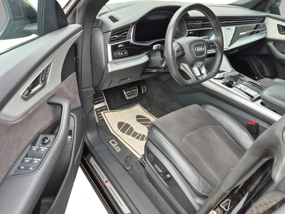Audi Q8 50TDI quattro tiptronic S-Line - foto 9