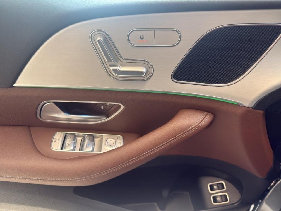 Mercedes-Benz GLE 400e 4MATIC - foto 17