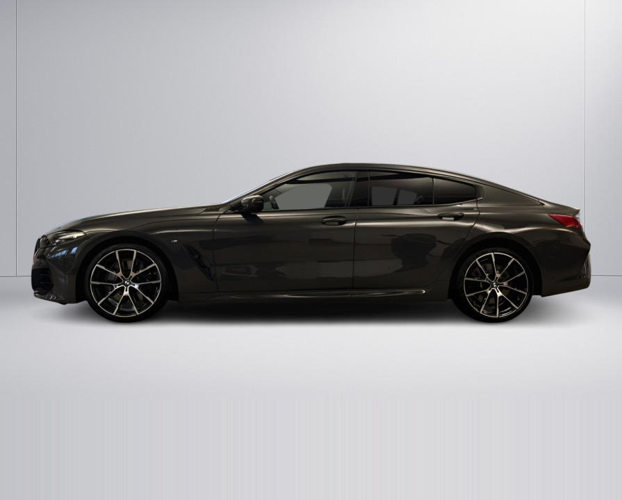 BMW Seria 8 840i Gran Coupe (2)