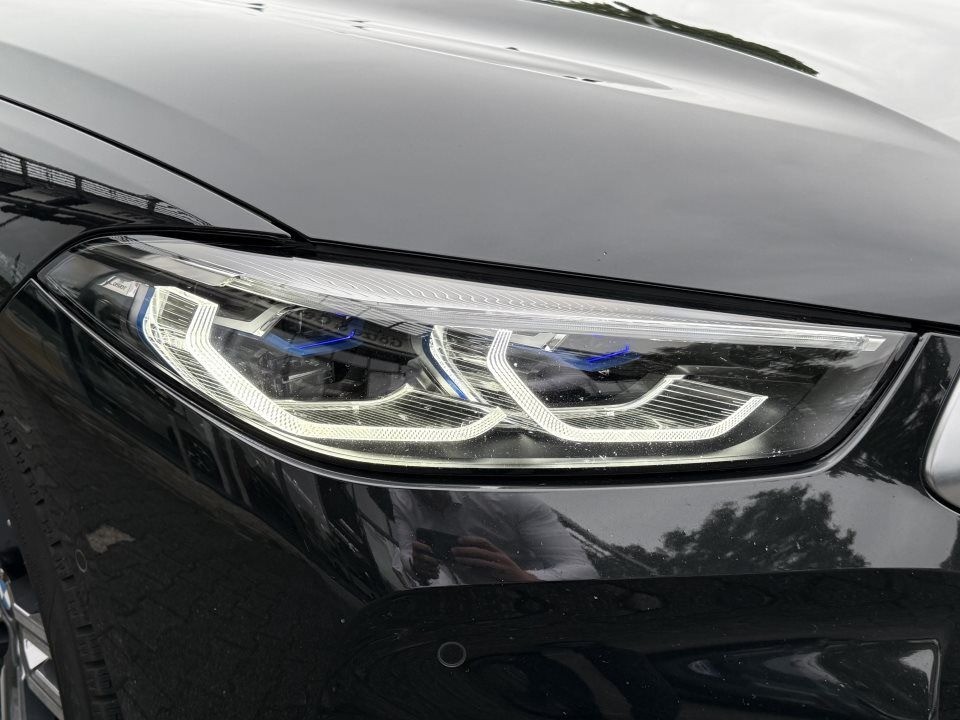 BMW Seria 8 M850i xDrive Coupe - foto 17