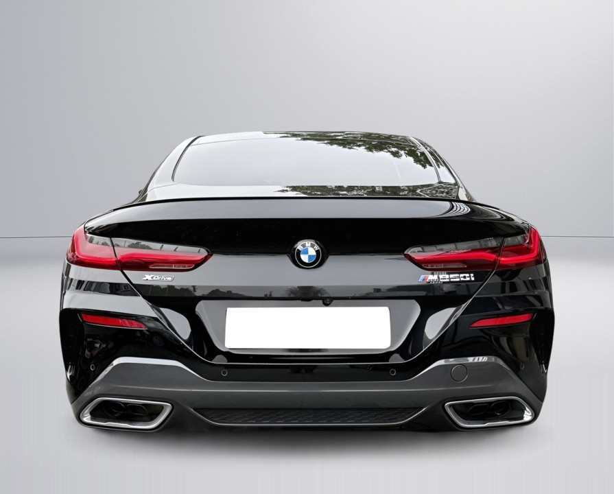 BMW Seria 8 M850i xDrive Coupe (5)