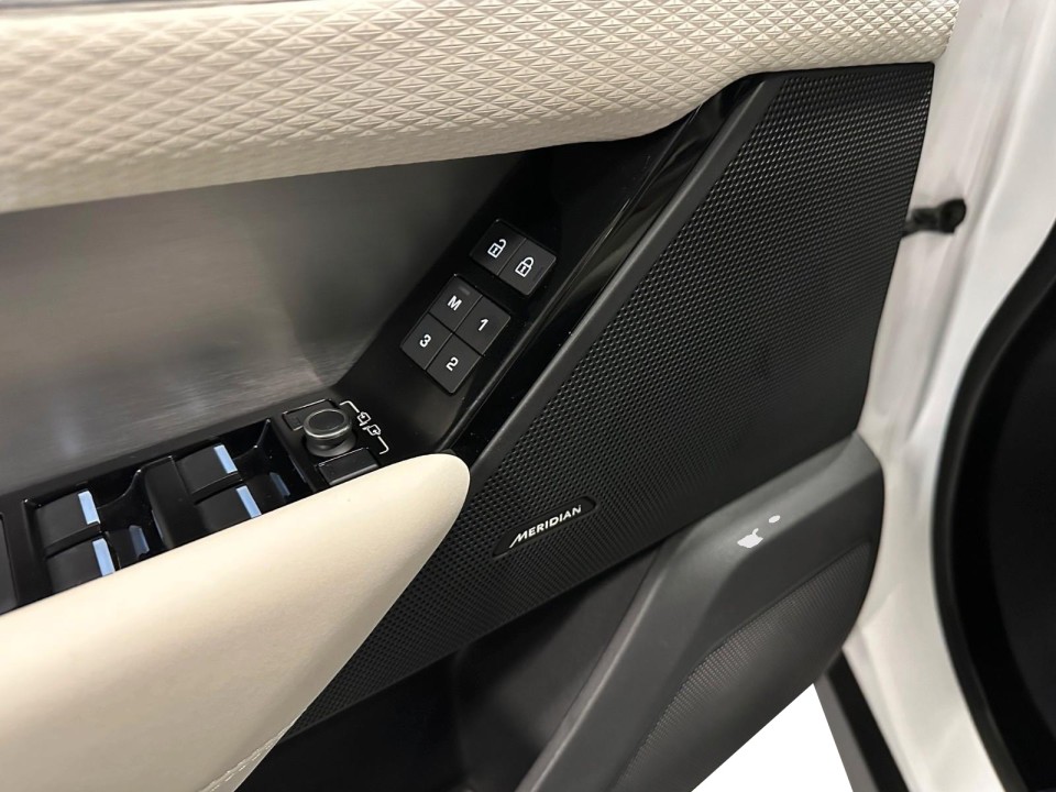 Land Rover Range Rover Velar P400 - foto 27