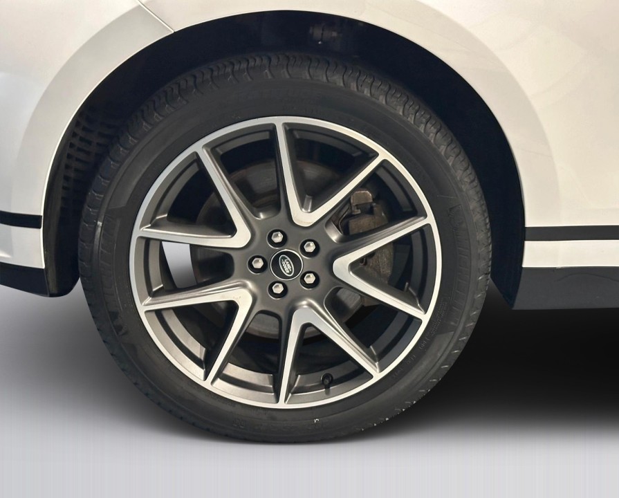 Land Rover Range Rover Velar P400 - foto 30