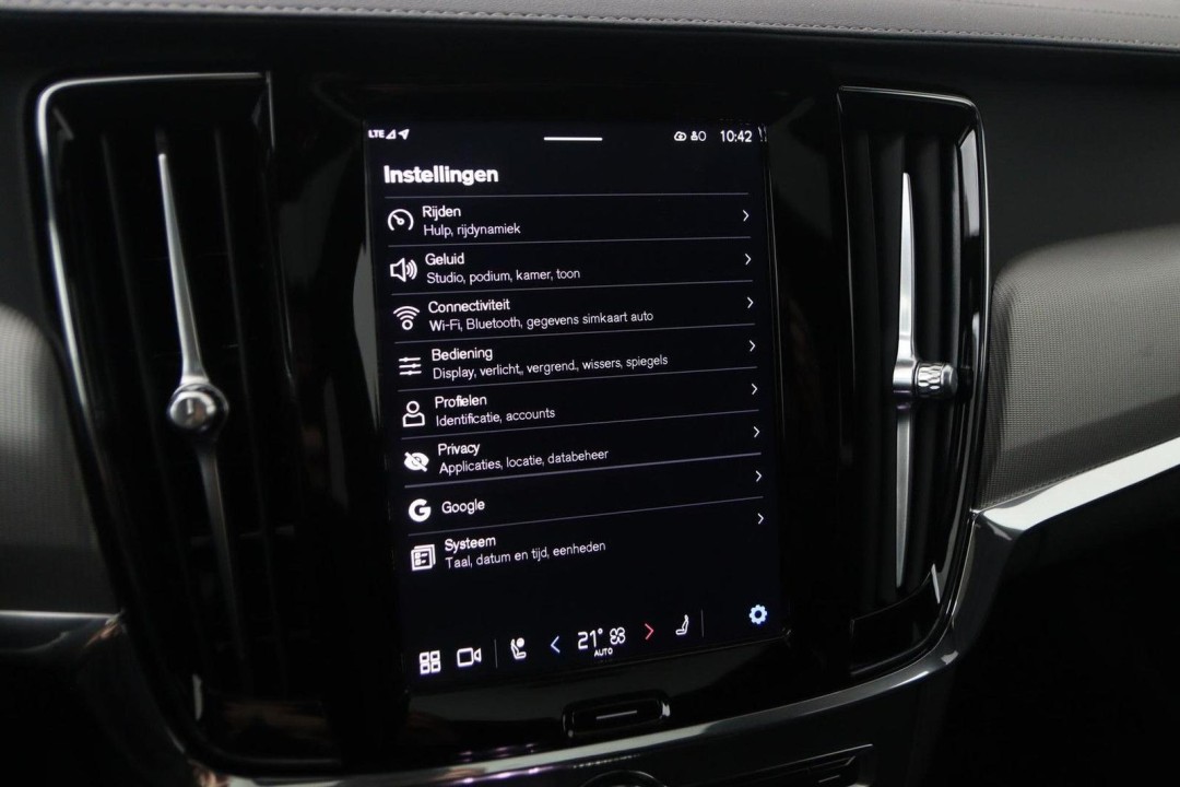 Volvo S90 T8 Recharge AWD Ultimate Dark - foto 36