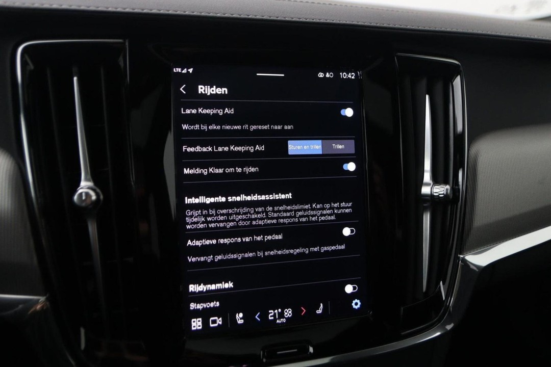 Volvo S90 T8 Recharge AWD Ultimate Dark - foto 38