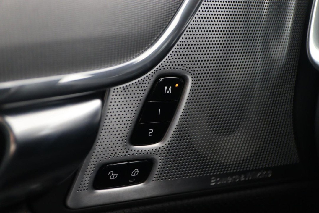 Volvo S90 T8 Recharge AWD Ultimate Dark - foto 18