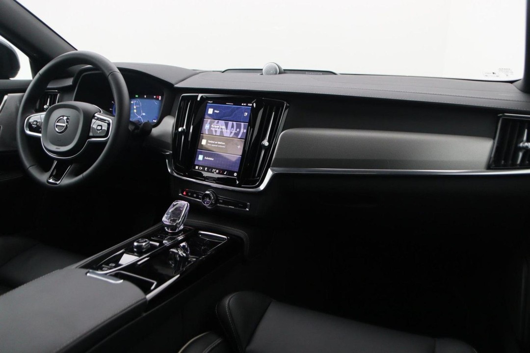 Volvo S90 T8 Recharge AWD Ultimate Dark - foto 11