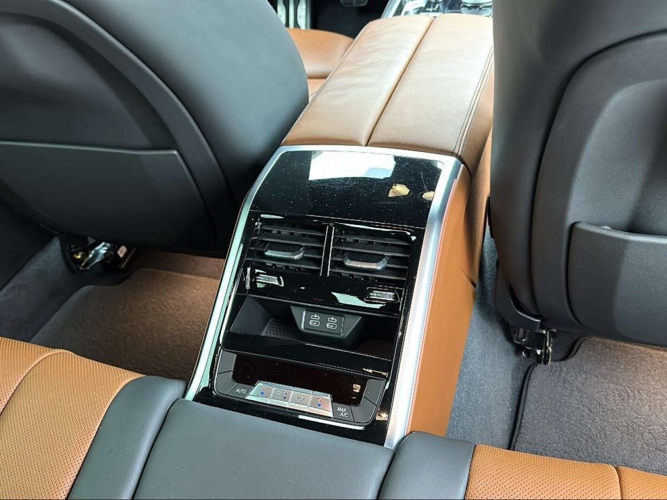 BMW Seria 8 M850i xDrive Gran Coupe - foto 11