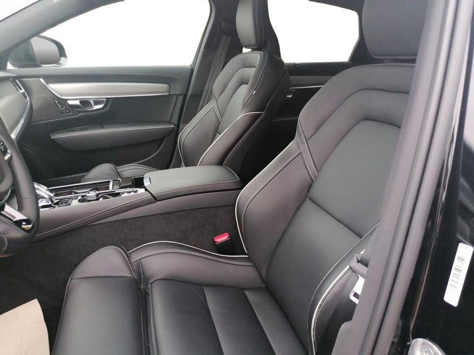 Volvo S90 T8 Recharge AWD - foto 10