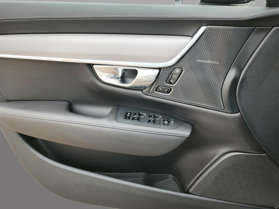 Volvo S90 T8 Recharge AWD Plus Dark - foto 18