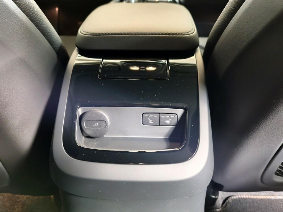 Volvo S90 T8 Recharge AWD Plus Dark - foto 14