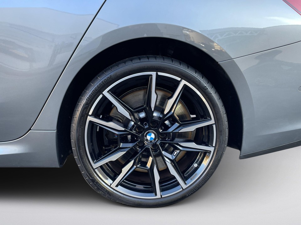 BMW Seria 8 M850i xDrive Gran Coupe - foto 14