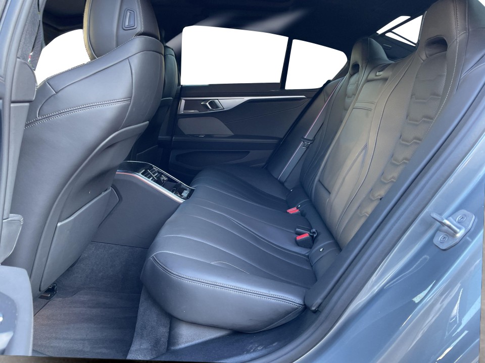 BMW Seria 8 M850i xDrive Gran Coupe - foto 11