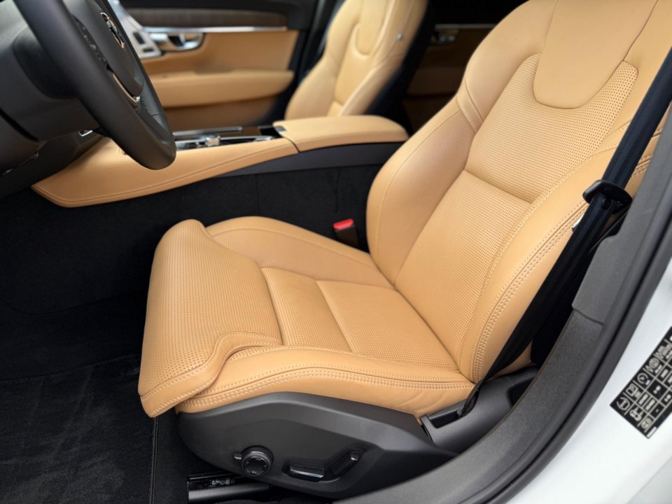Volvo S90 T8 Recharge AWD Ultimate Dark - foto 10