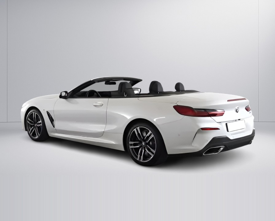 BMW Seria 8 840i Cabrio (4)