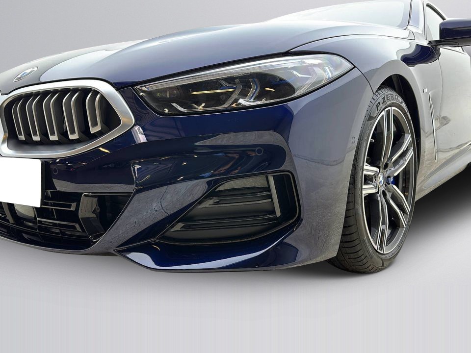 BMW Seria 8 840i Coupe - foto 13