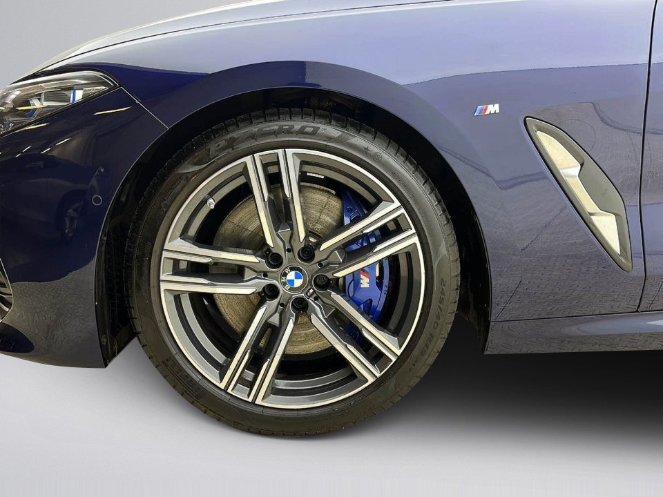 BMW Seria 8 840i Coupe - foto 15