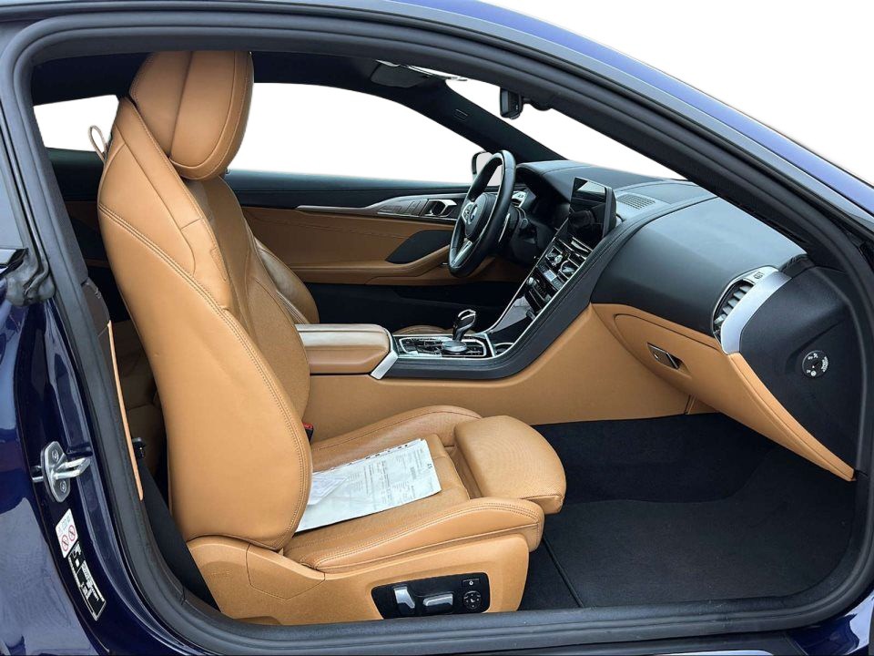 BMW Seria 8 840i Coupe - foto 6