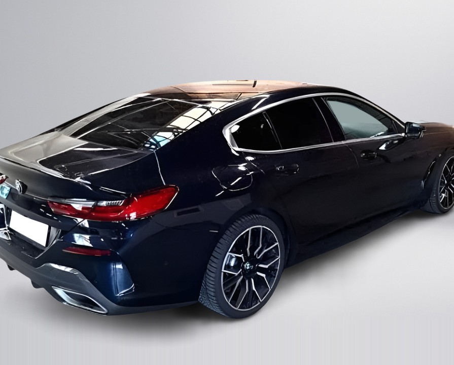 BMW Seria 8 840d xDrive Gran Coupe M-Sport (2)