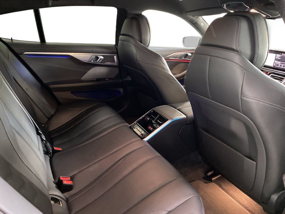 BMW Seria 8 M850i xDrive Gran Coupe - foto 9