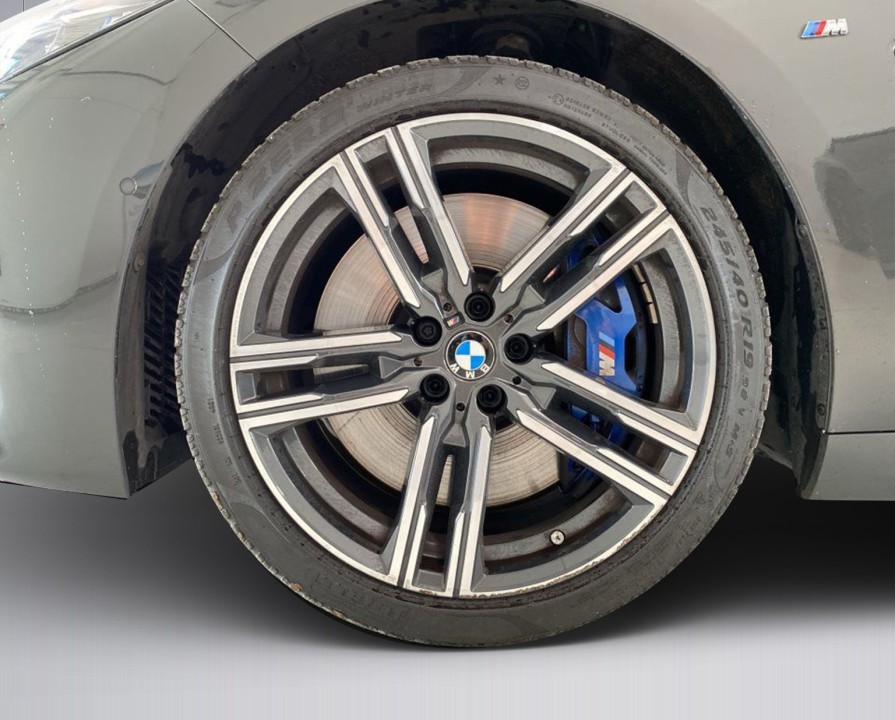 BMW Seria 8 M850i xDrive Gran Coupe - foto 16