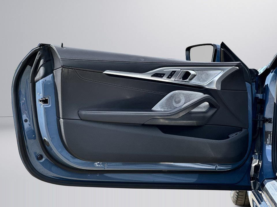 BMW Seria 8 840i Cabrio - foto 14