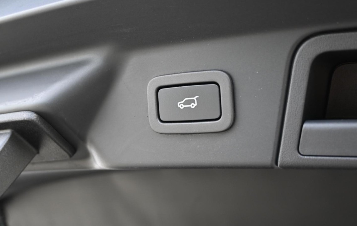 Land Rover Range Rover Velar D300 HSE R-Dynamic - foto 15