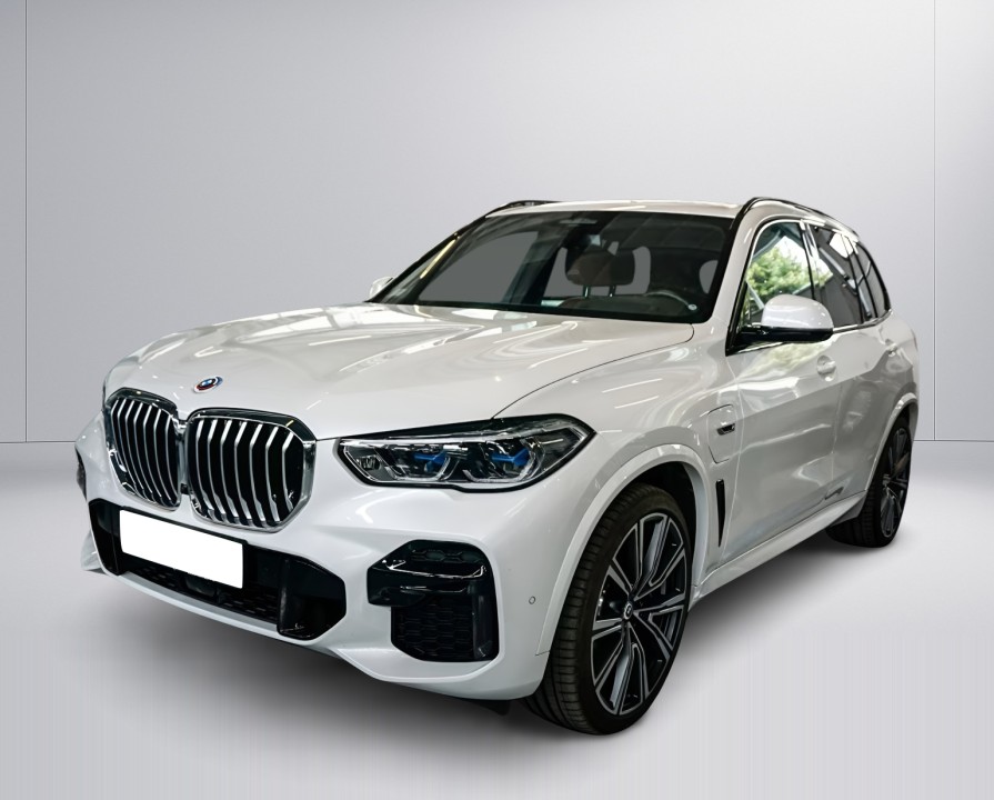 BMW X5 xDrive45e M-Sport (3)