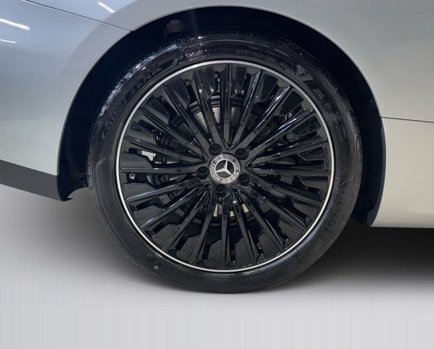 Mercedes-Benz CLE 220d Coupe AMG - foto 13