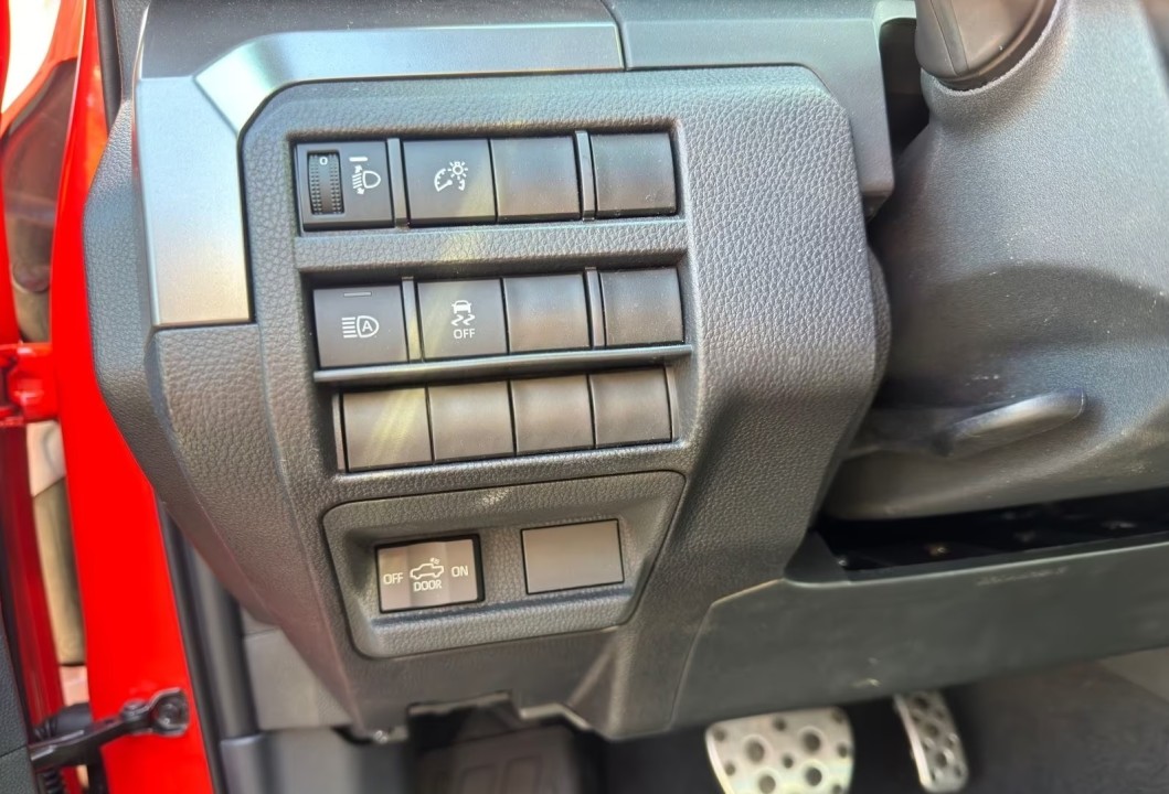 Toyota Tacoma - foto 10