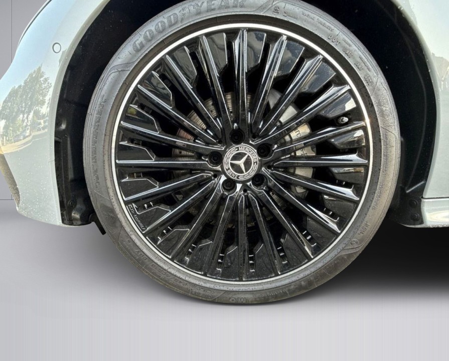 Mercedes-Benz CLE 300 4MATIC AMG - foto 14