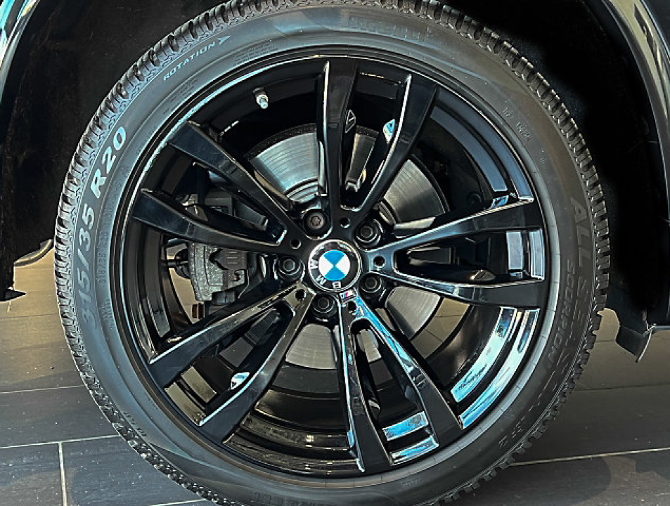 BMW X5 M 50d - foto 13