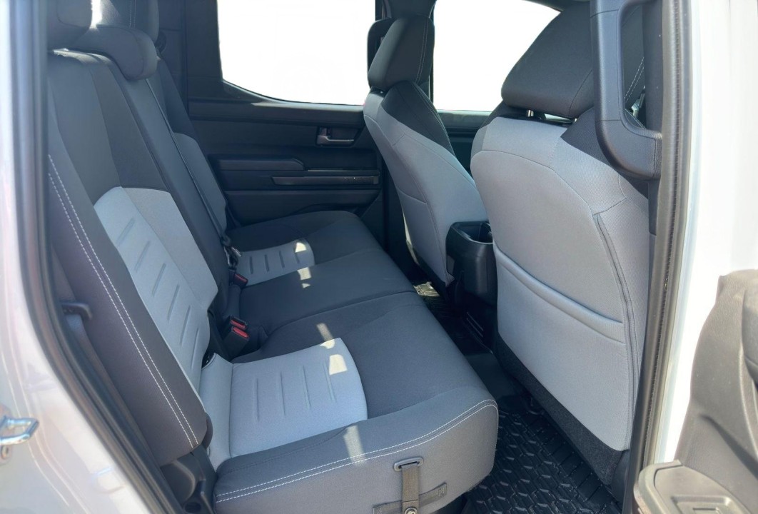 Toyota Tacoma - foto 7