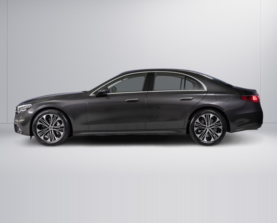 Mercedes-Benz E 300de - foto 6