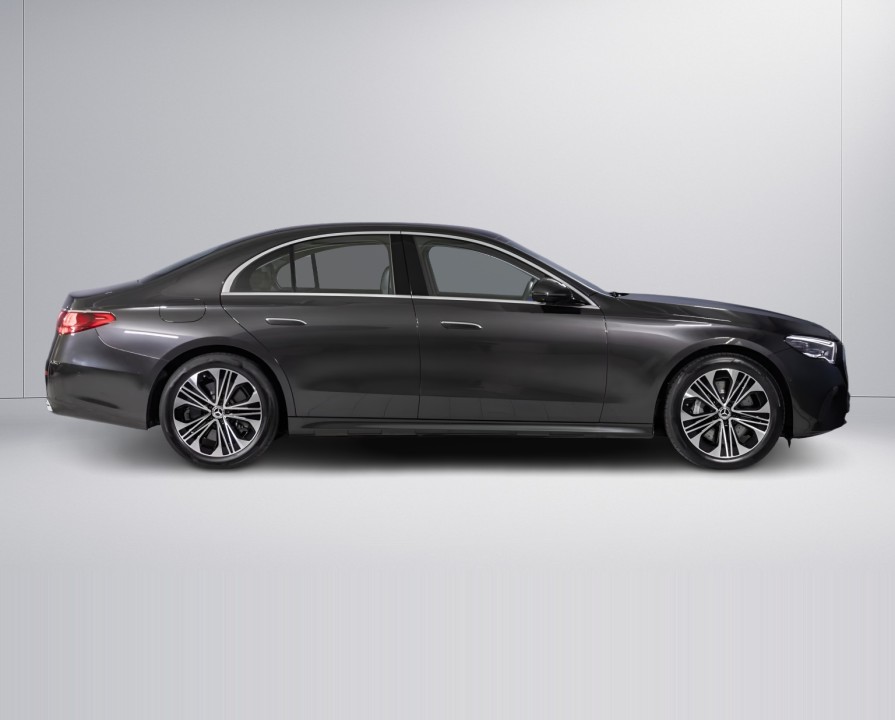 Mercedes-Benz E 300de (3)