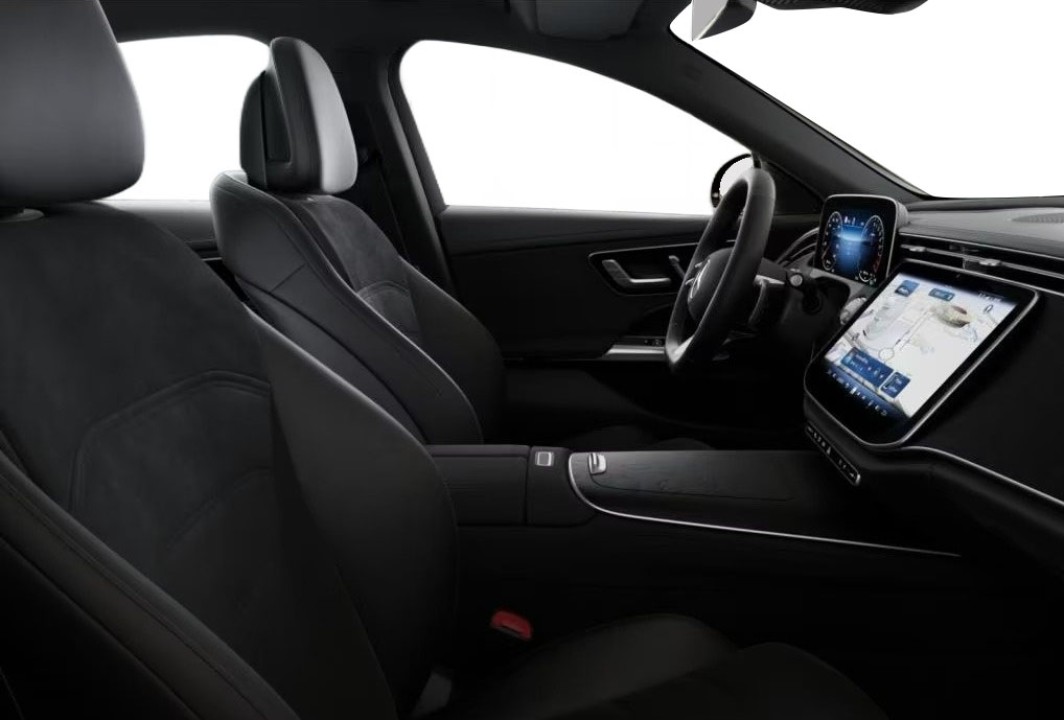 Mercedes-Benz E 300e AMG - foto 10