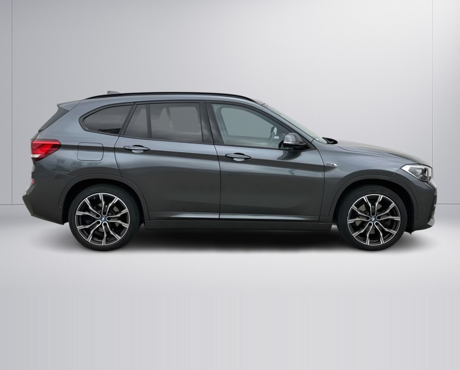 BMW X1 xDrive25e M-Sport (2)