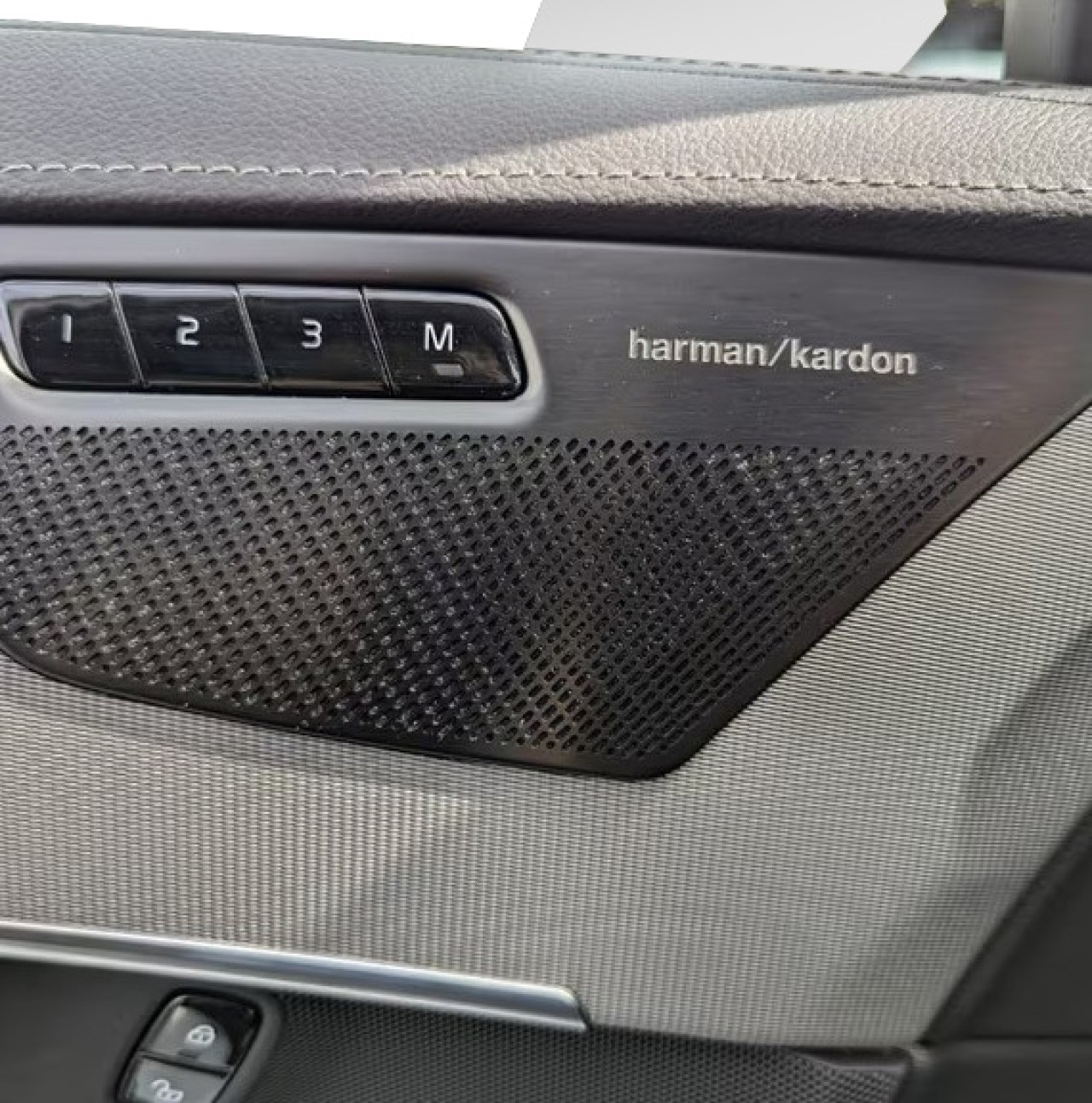 Volvo XC 90 T8 Recharge AWD Ultimate Bright - foto 37