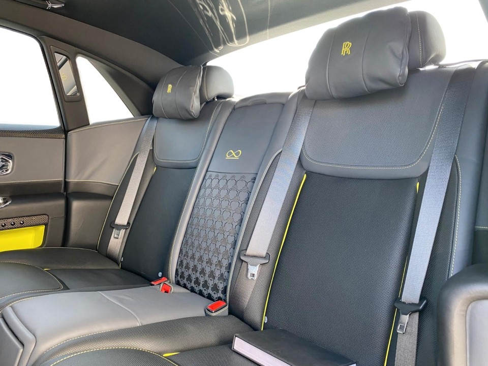 Rolls-Royce Ghost Black Badge - foto 10