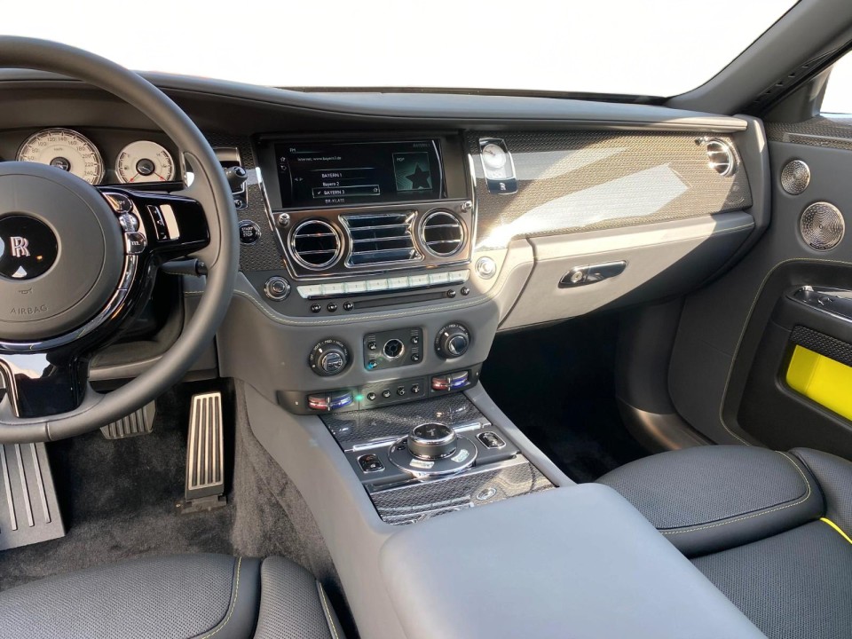 Rolls-Royce Ghost Black Badge - foto 13