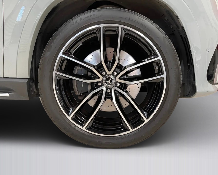 Mercedes-Benz GLS 450d 4MATIC AMG Line - foto 15