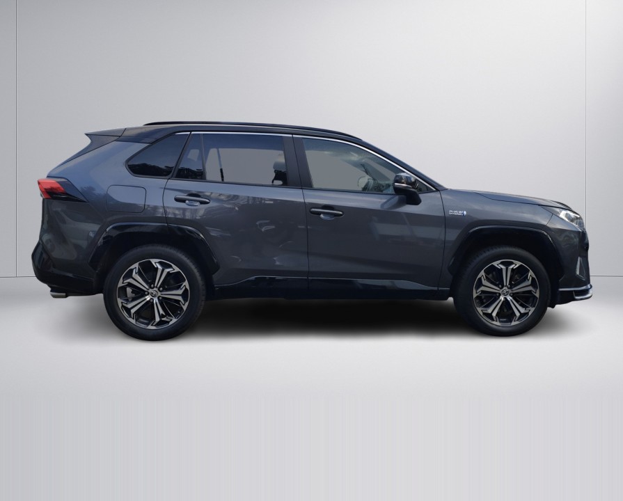 Toyota RAV4 PHEV (2)