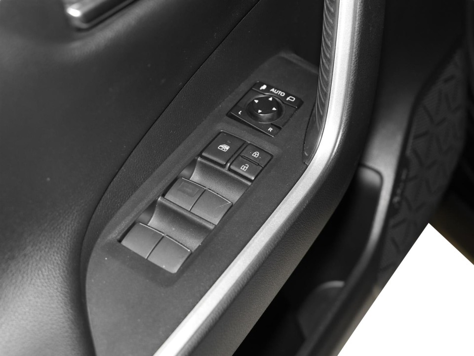 Toyota RAV4 HEV AWD Black Edition - foto 13