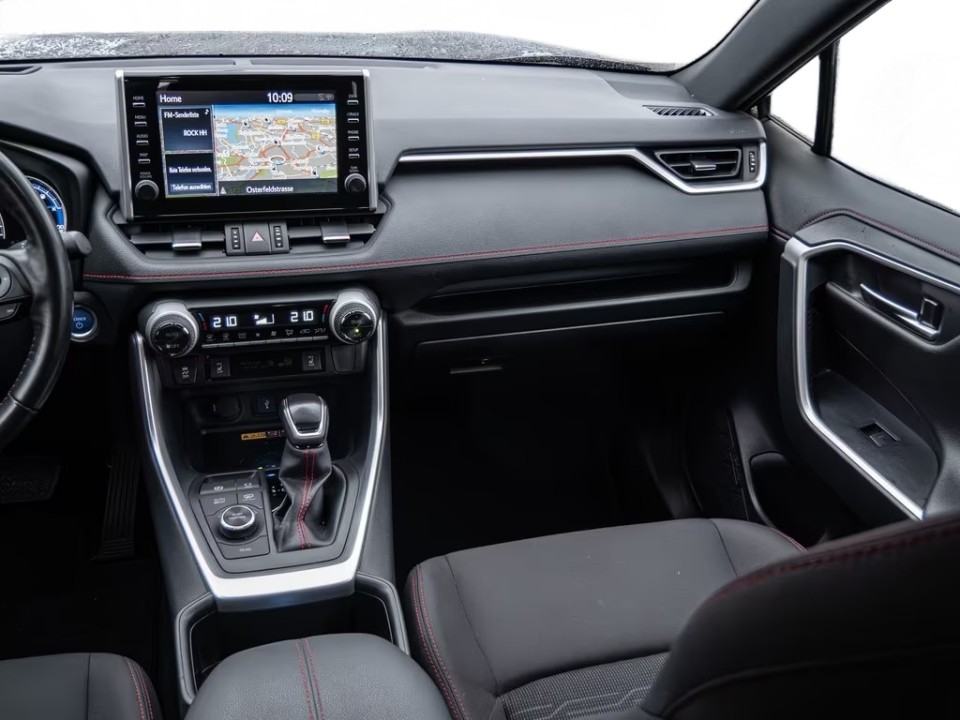 Toyota RAV4 PHEV - foto 22