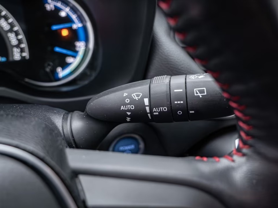 Toyota RAV4 PHEV - foto 16