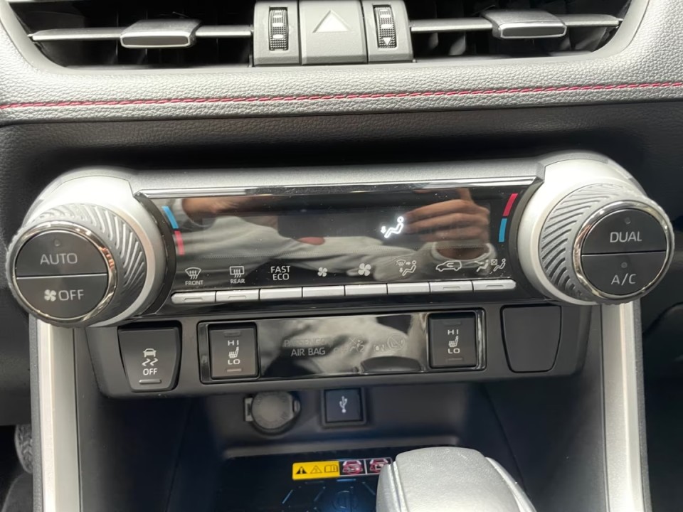 Toyota RAV4 PHEV Style - foto 18