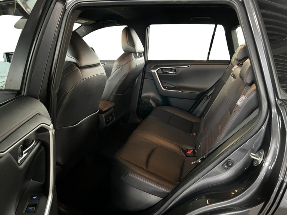 Toyota RAV4 PHEV Style - foto 10